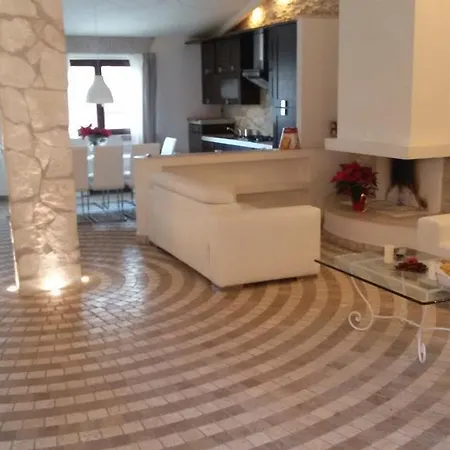 Holiday home Romana